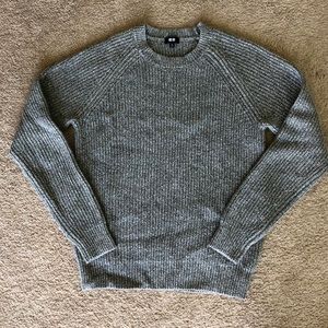 Men’s sweater